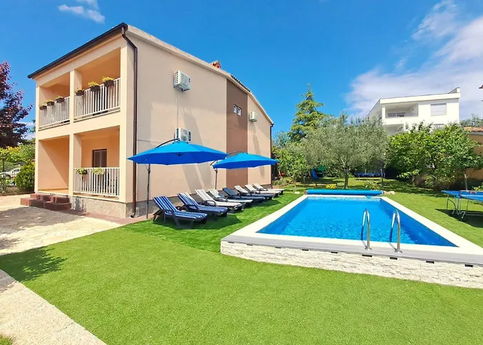 Ketty By Guide Vila *